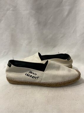 Saint Laurent Flats